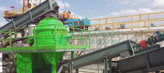 Water Based Management Drilling Mud System with 2 Screw Pumps