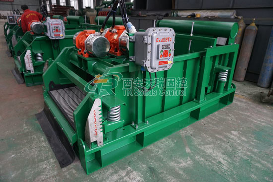 Linear Motion Mud Shale Shaker 1600kg Weight Vibration Screen