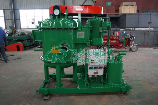 30KW Main Power Oil Sludge Drilling Vacuum Degasser For Mud Cleaning API Standard